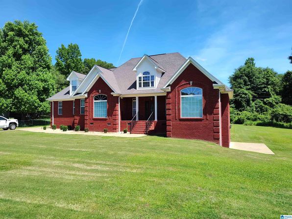 276 Forest Glen Rd, Sylacauga, AL 35150