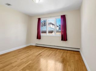 6425 230th St FLOOR 2, Oakland Gardens, NY 11364