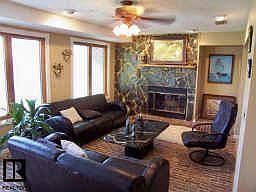 COZY FAMILY RM, FIREPLACE, BRICK FLOOR, LARGE WINDOW,WATERVIEWS