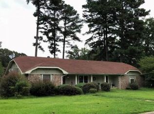 103 Red Fox Ln, Jacksonville, AR 72076