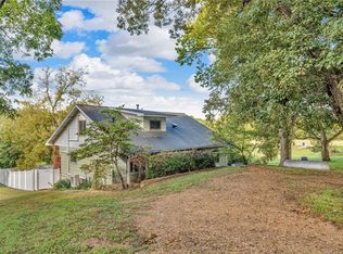 5365 Saratoga Dr, Mc Louth, KS 66054