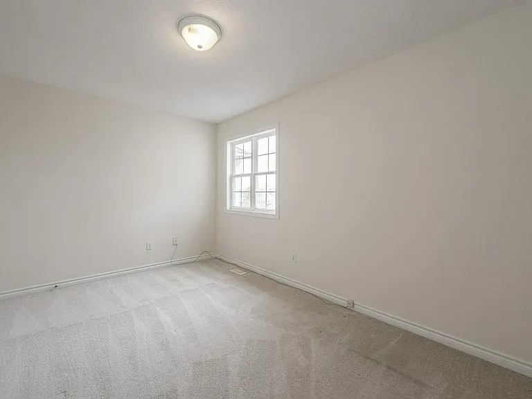 735 Karlsfeld Rd — Photo 11