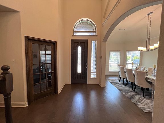 View of main entrance (Left: office; Right: family dining)
