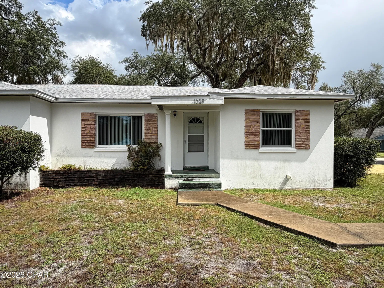 2 bed, 1036 sqft, $1,095 — Photo 1