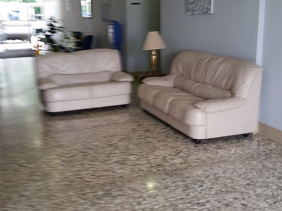 3rd image of 1100 Erie Ave Unit 712