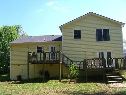 4th image of 225 Park Meadows Dr