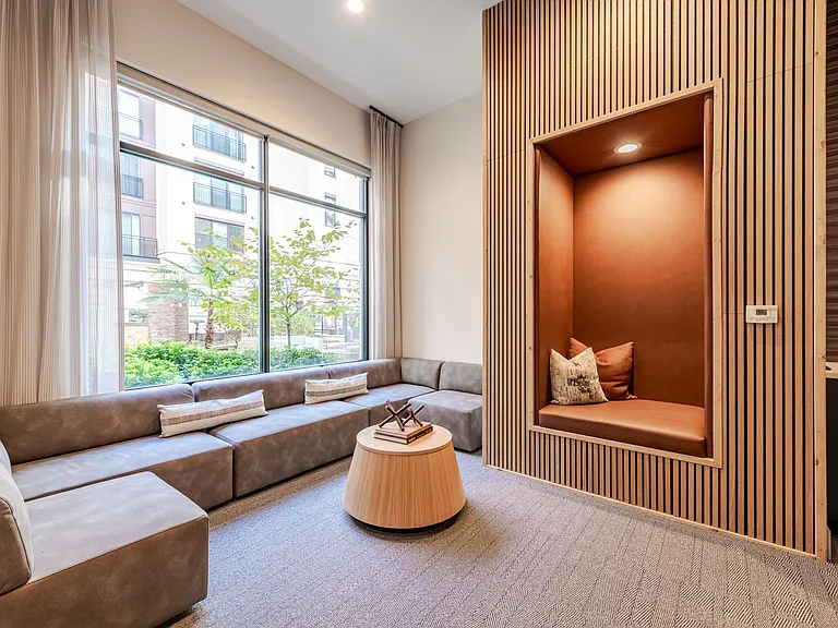 The Edison Lofts Apartments — Photo 21