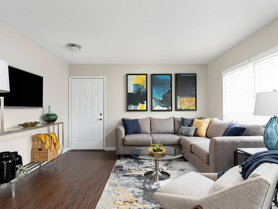Schirm Farms Apartments