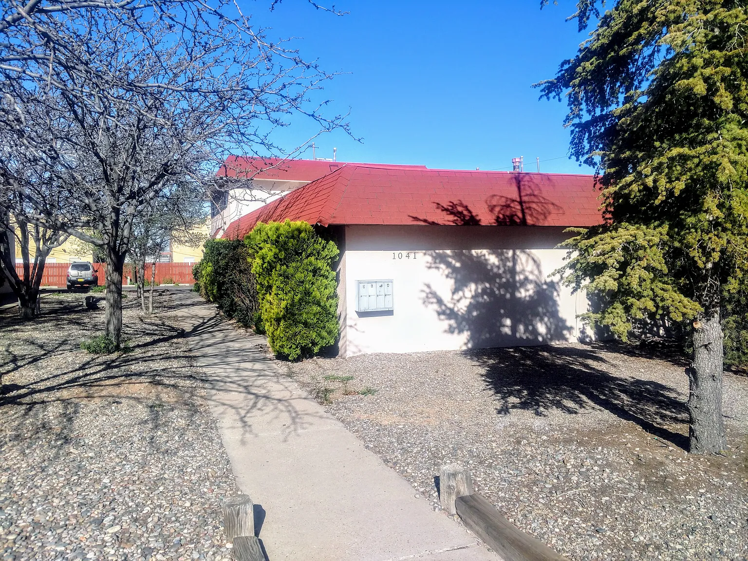 Updated Townhome Style 2 Bed / 1 Bath in the NE Heights — Photo 1