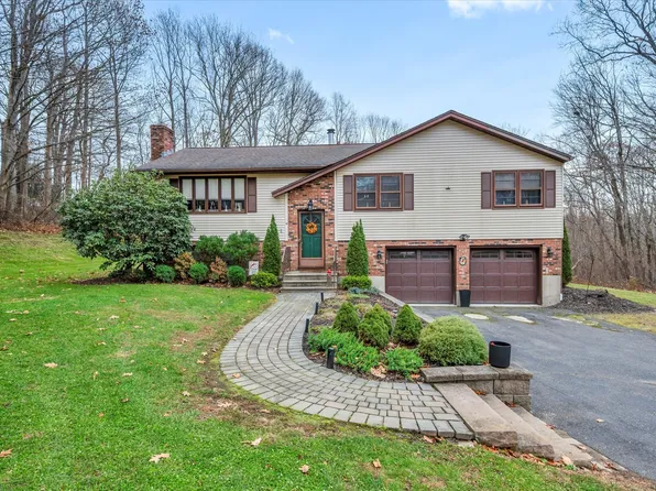 18 Tumblebrook Road, Plymouth, CT 06786