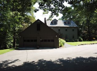 30 Jones Rd, Sutton, MA 01590