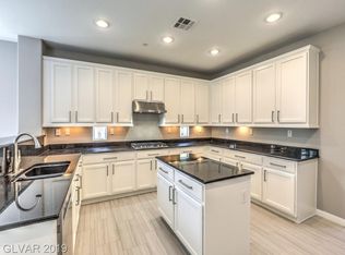1852 Canvas Edge Dr, Henderson, NV 89044