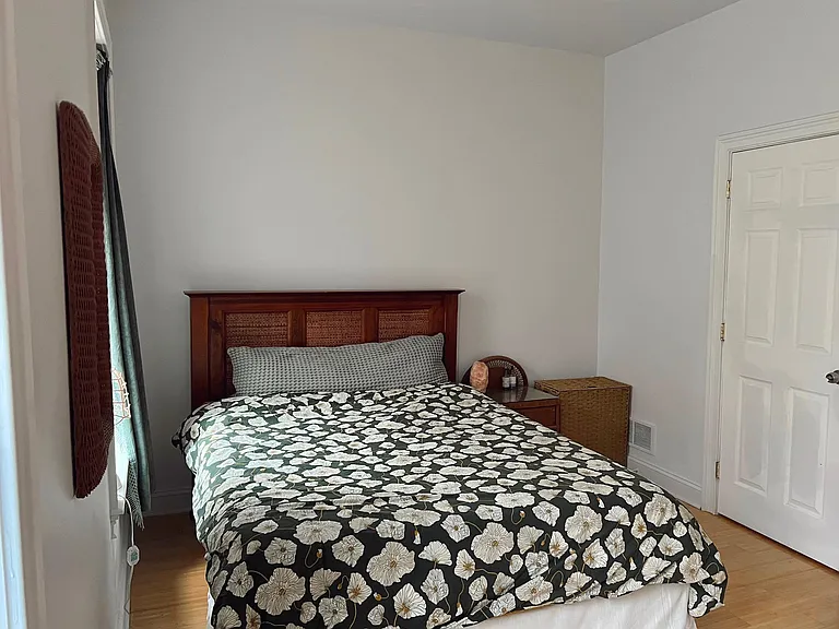 1528 Brown St #3 — Photo 6
