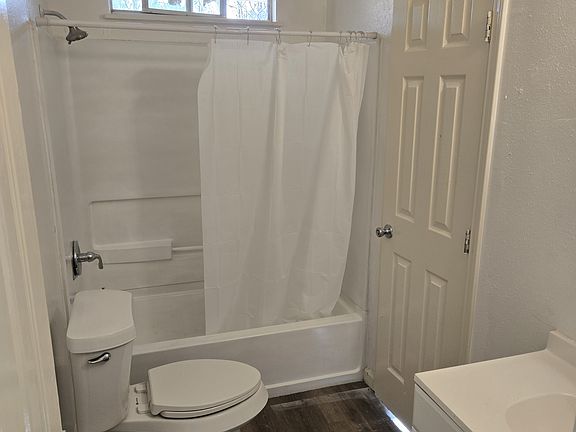 3rd image of 346 Ashland Dr #1