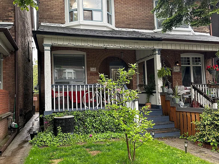 380 Crawford St #2 — Photo 1