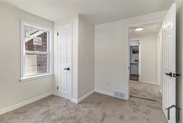 8265 Kentucky St — Photo 33