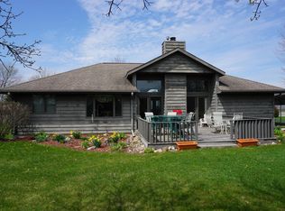 N942 Old 26 Rd, Fort Atkinson, WI 53538