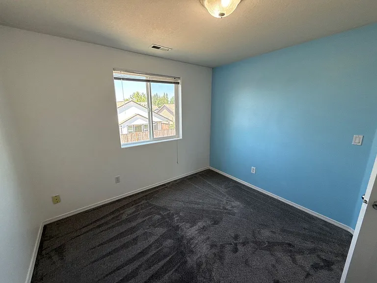 4105 Windy Ave NE — Photo 29