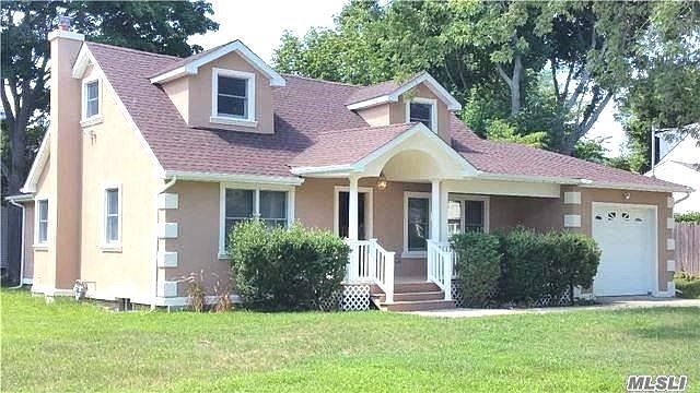 1st image of 12 Holmes Pl
