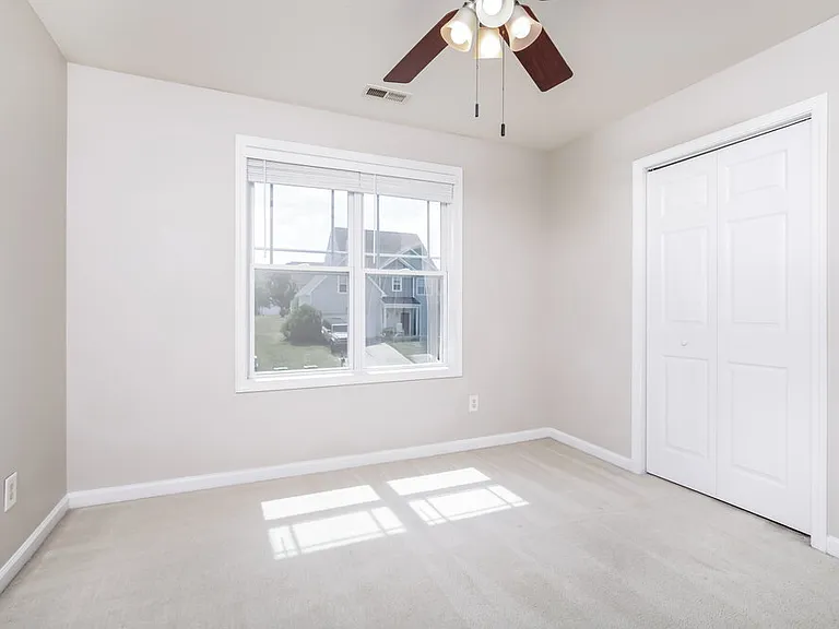 200 Willowbrook Cir — Photo 15