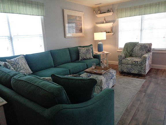 5th image of 2805 Bay Ave