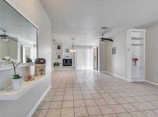 1226 McHam St, Irving, TX 75062