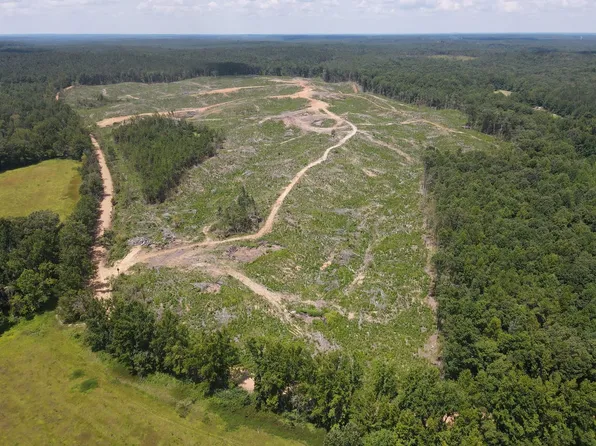 401 County Road 428, Paris, MS 38949