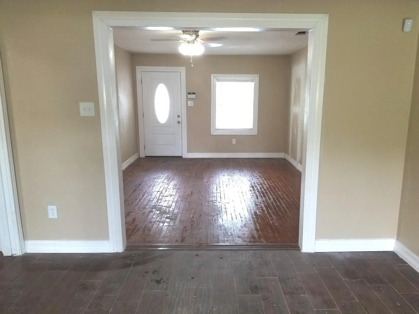 3 bed, 2.0 bath, 650 sqft, $1,795 — Photo 3