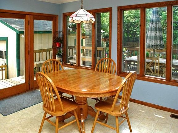 Breakfast Nook