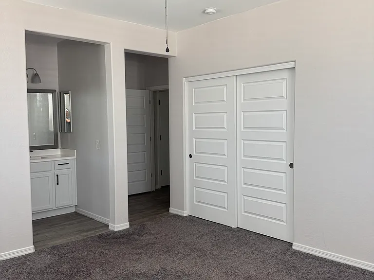25202 N 142nd Dr — Photo 32