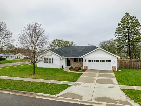 2232 Rutledge Ave, Janesville, WI 53545