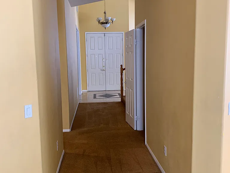 937 N Temescal Cir — Photo 16