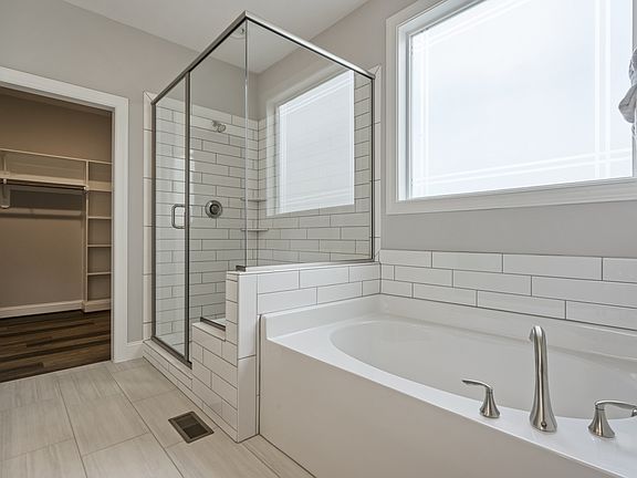 The Belhaven Bent Tree Homesite 77 1109 Valley Dale Drive Master Bath and WIC