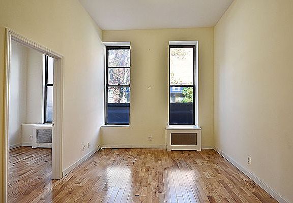 2nd image of 136 E 61st St #2A
