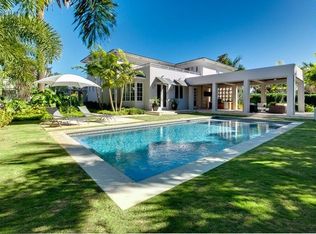 1101 N Greenway Dr, Coral Gables, FL 33134