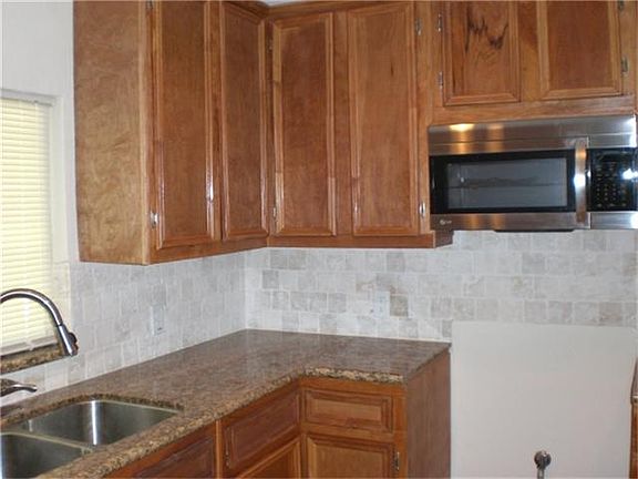 4th image of 5411 Timber Creek Dr