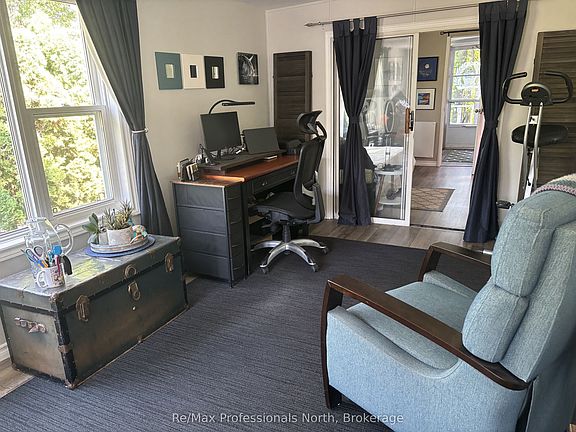 3rd image of 1007 Racoon Rd #98