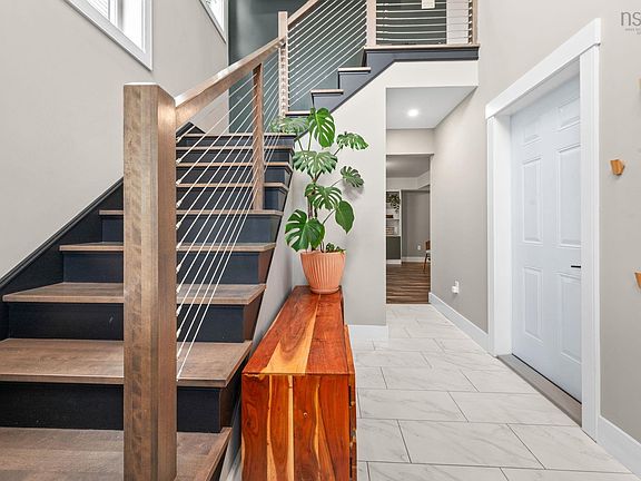 3rd image of 394 Alabaster Way