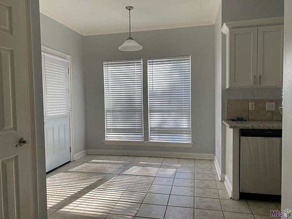 4th image of 39021 Prairie South Dr