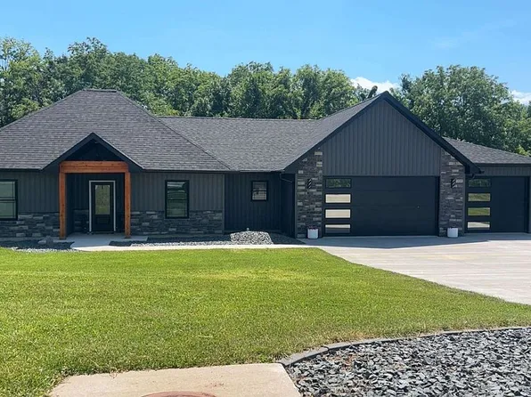 158 Kitlaw Trl, Hannibal, MO 63401