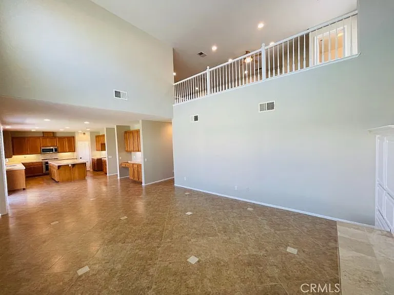 29720 Rossiter Rd — Photo 17