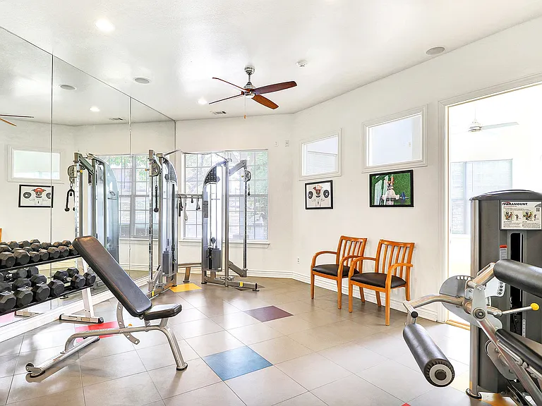 Stone Manor Apartment Homes — Photo 40