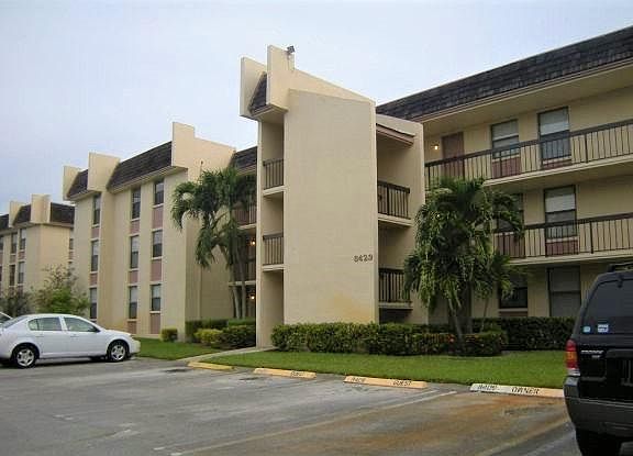 2nd image of 8433 Forest Hills Dr APT 207