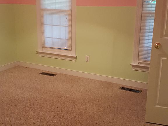 5th image of 3130 Shadow Creek Dr