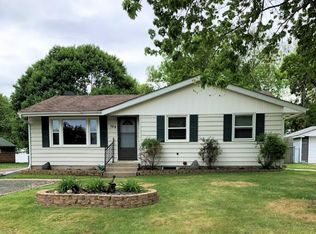 132 Sherrie Ln, Woodbury, MN 55125