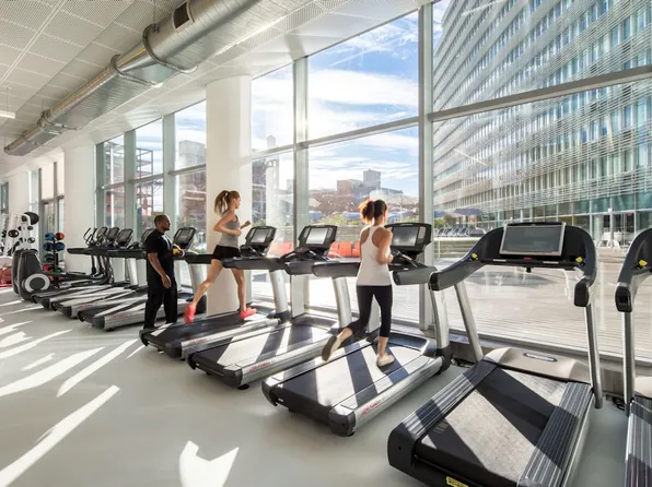 550 West 54th Street image 6 of 27