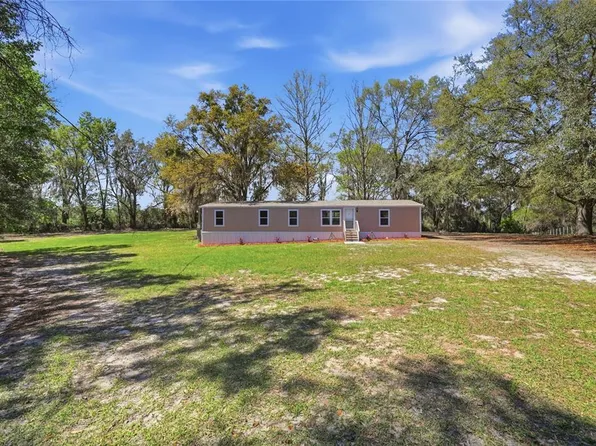 9015 SW 135th Pl, Archer, FL 32618