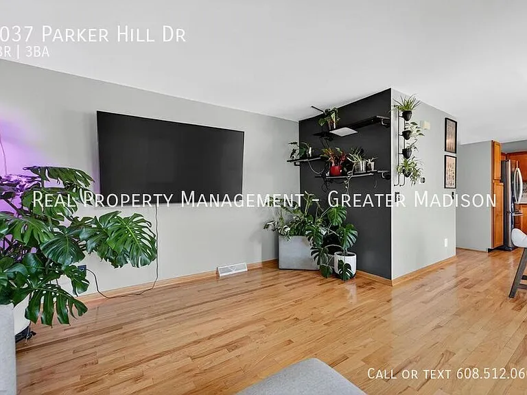 7037 Parker Hill Dr — Photo 2