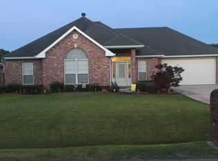 212 Hawthorn Dr, Luling, LA 70070