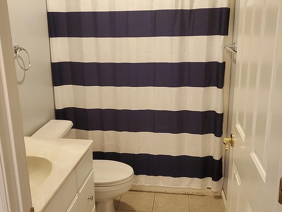 4th image of 4041 Pinehurst Dr